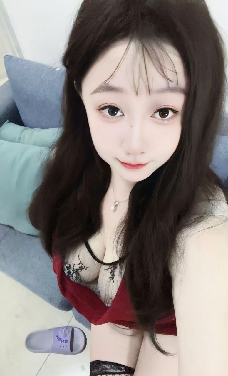 白云清纯大奶-vivi 2