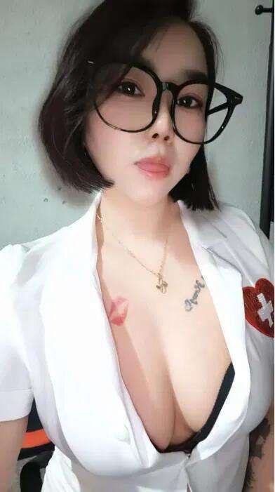 番禺少妇喷水女王_芊芊