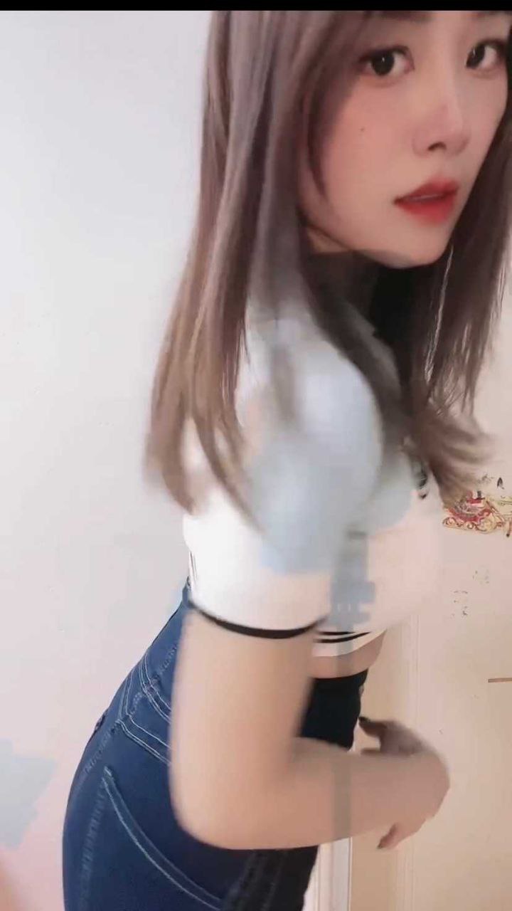 极品少妇芳婷婷 4