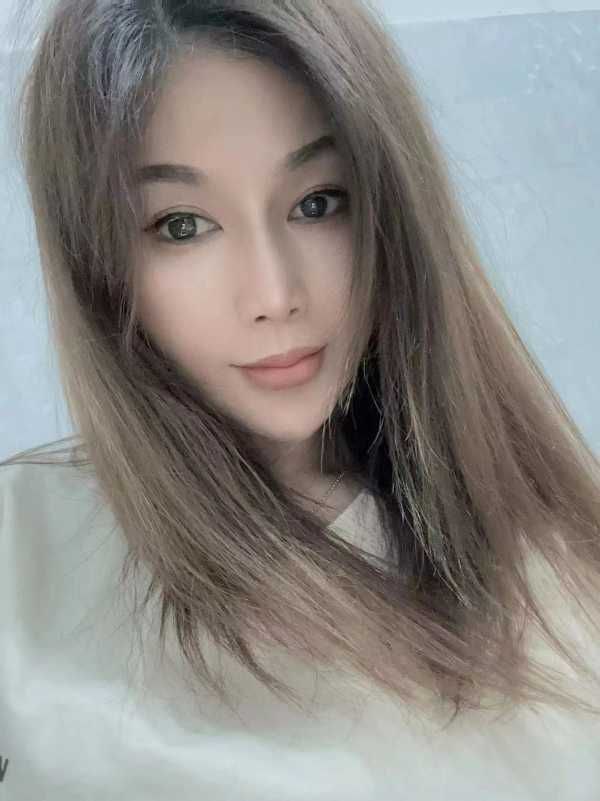 南沙傲人身材少妇思雅 24