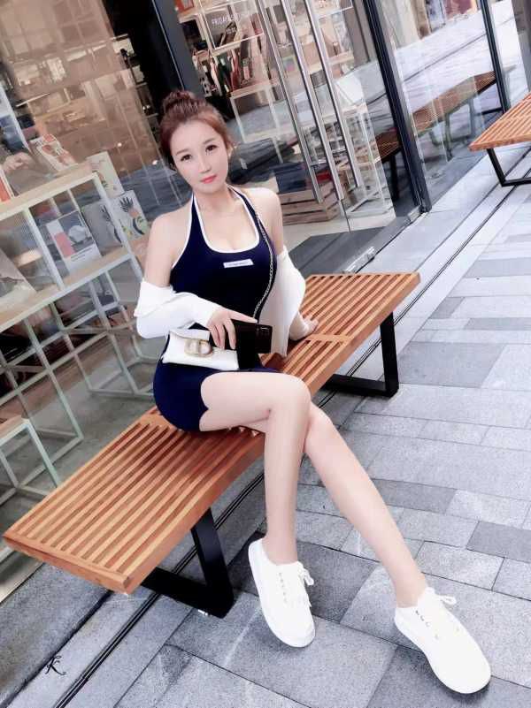 天河36C美艳少妇小茜 21