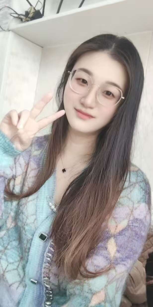 天河闷骚眼镜妹-叶子（有推拿） 2