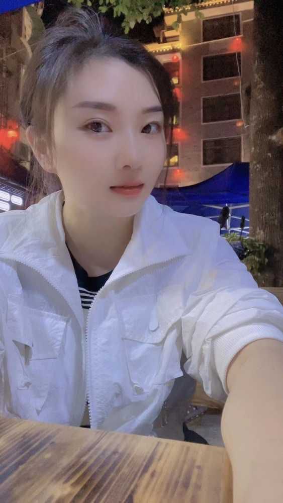 天河电眼老师娜娜 28