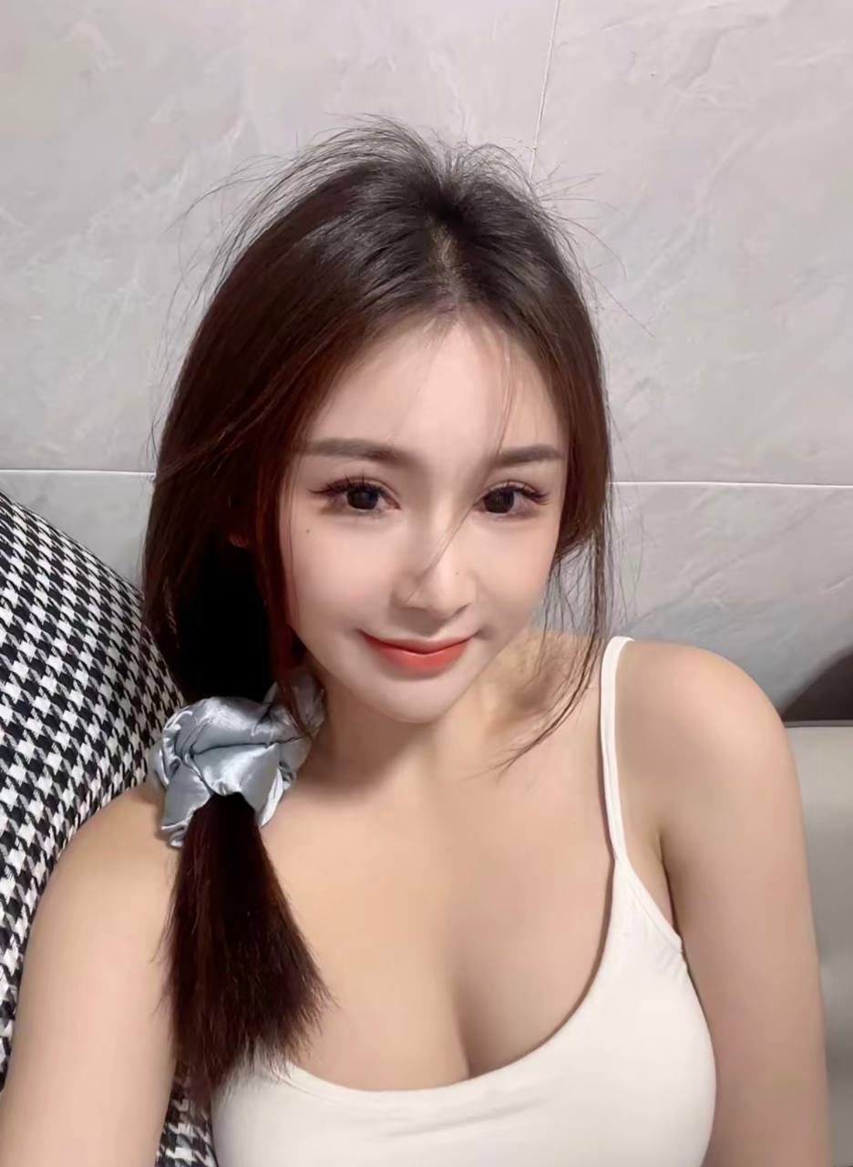 大胸少女好皮肤-杰尼 4