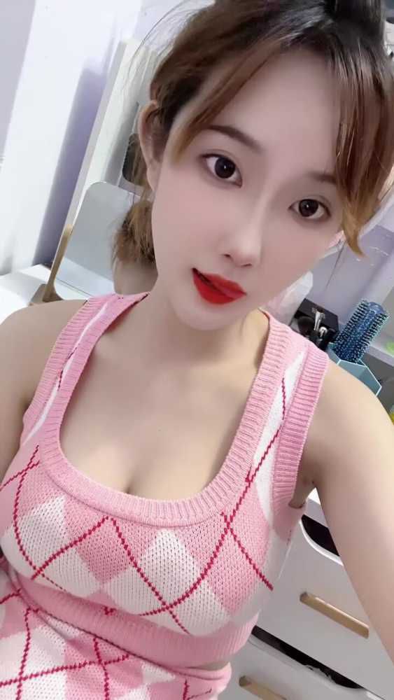 越秀长腿小依娜 6