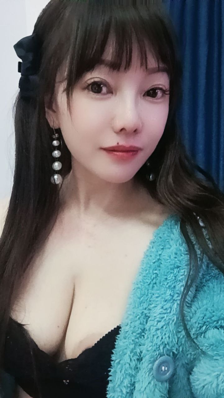 番禺36D天然大波–小艺