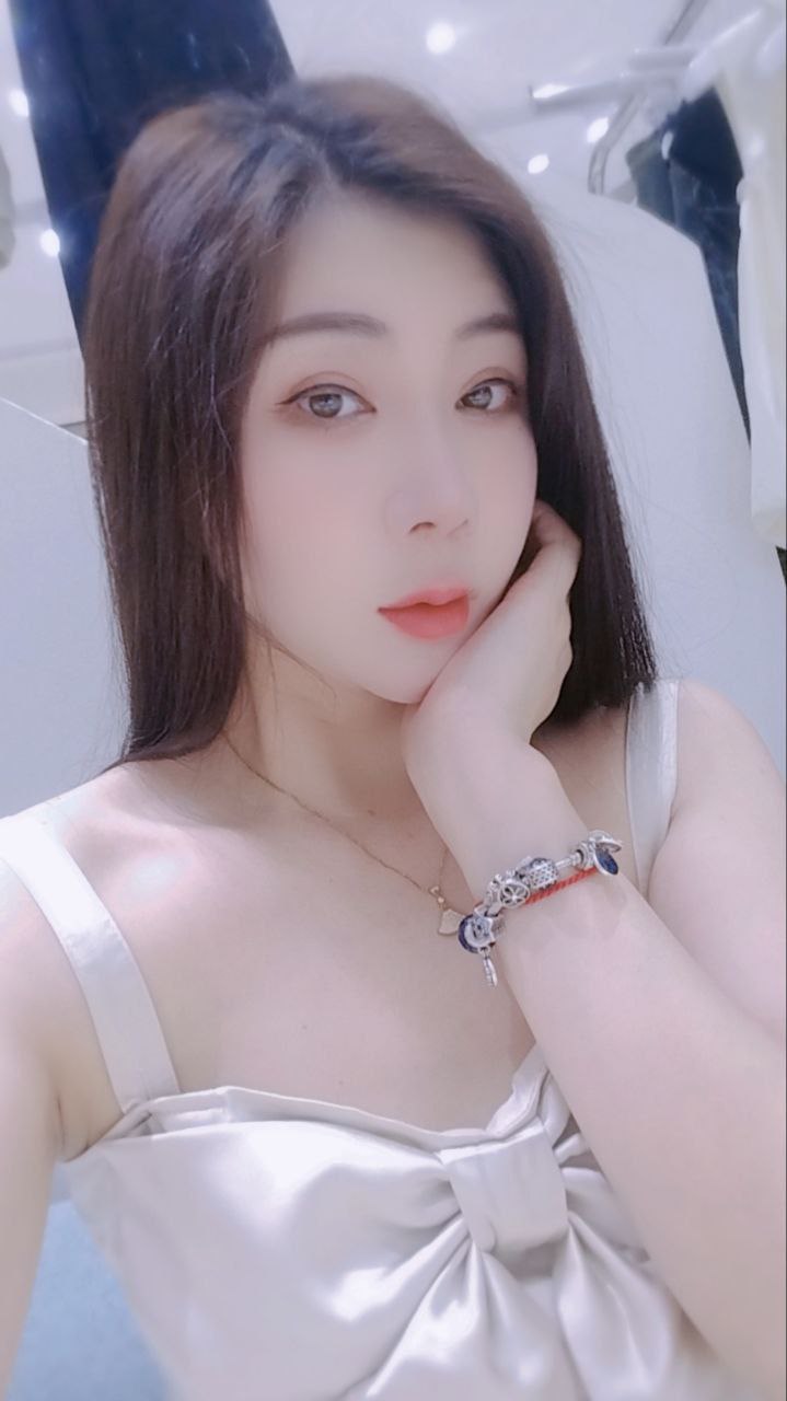 风骚小护士琪琪儿 4