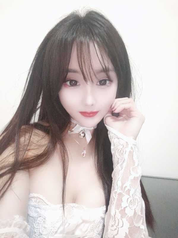 越秀珊珊 17