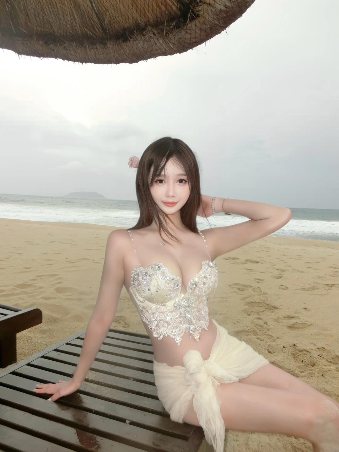 大胸少女好皮肤-杰尼 11