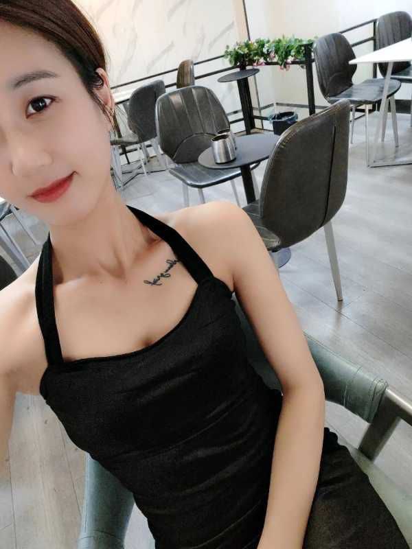 黄埔爱丽 4