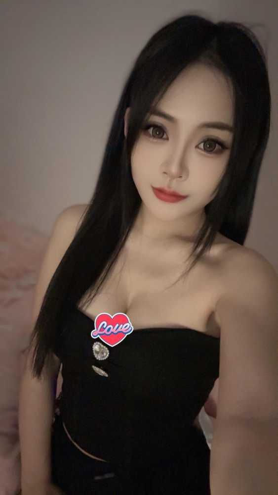 黄埔肤白大奶小白 2