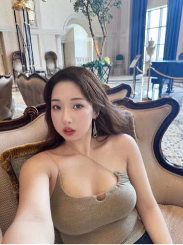 广州白云微胖女神-小颖 4