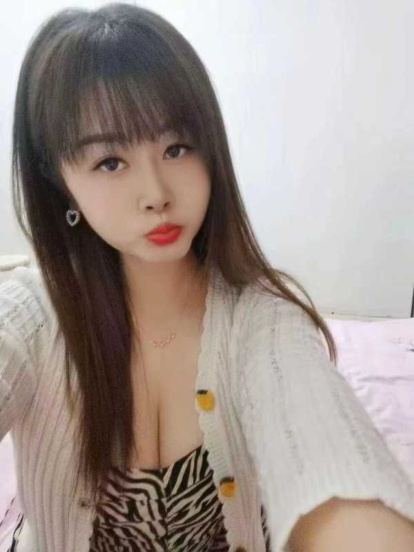 天河甜甜 19