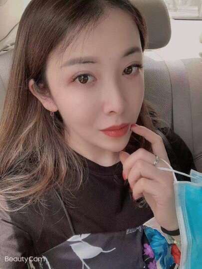广州白云皮肤白皙天然巨乳-【珊珊】 2