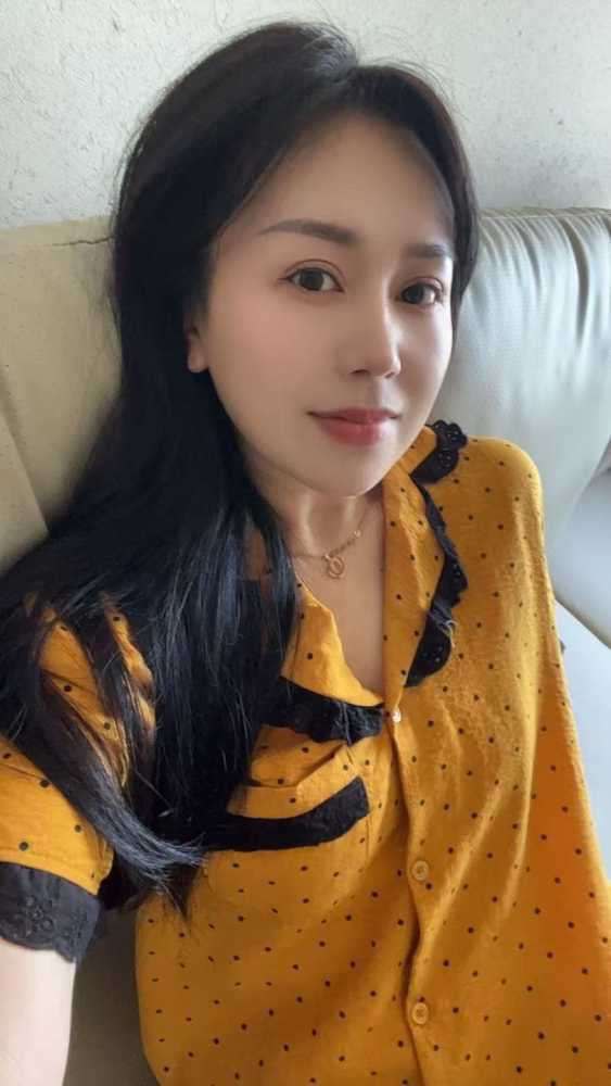 白云美女-小香菇 15