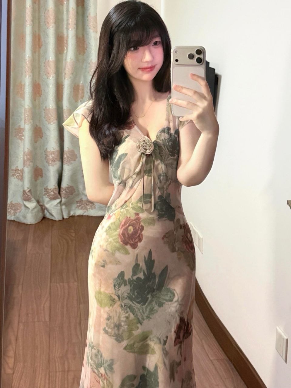 越秀莞式一条龙服务可外出-奶茶妹
