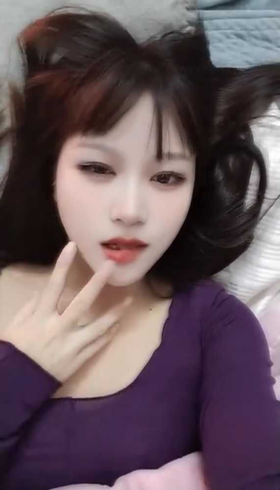 黄埔肤白大奶小白 10