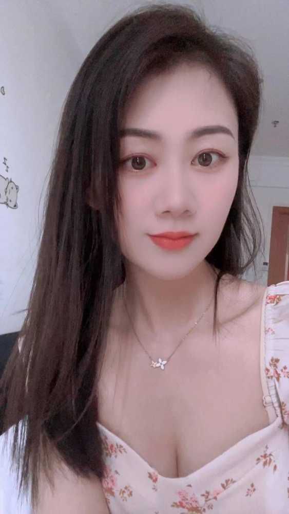 天河36C美艳少妇小茜 17