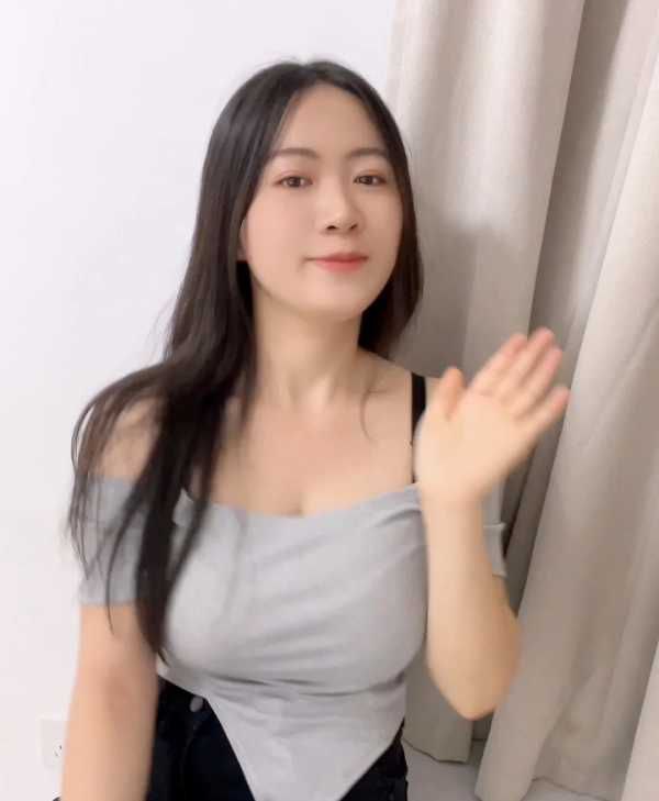 黄埔E奶小师妹 12