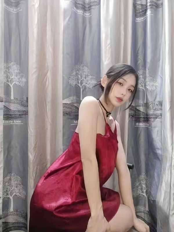 越秀风骚舌吻女神-西西 21