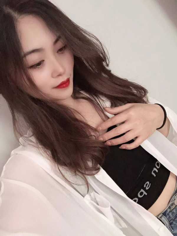 大石美人痣少妇VV 7