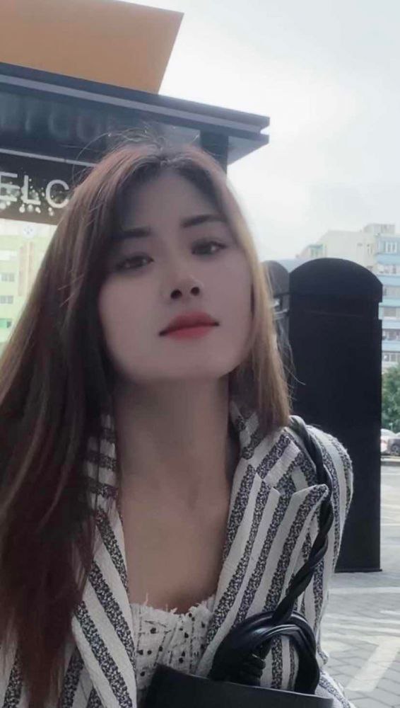 白云良家 芳婷婷 5