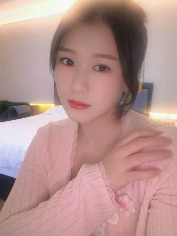 大石美人痣少妇VV 14