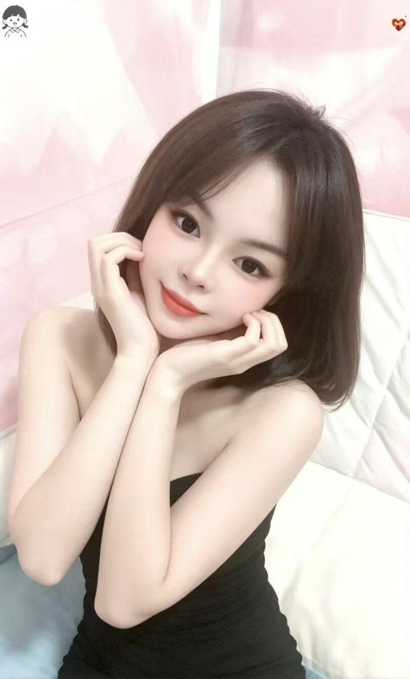白云清纯紧致-浅浅图片