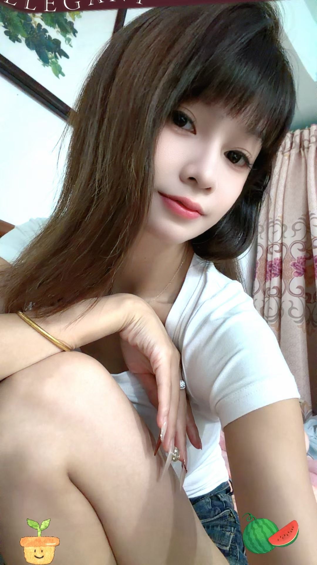 白云上步甜美女友云云主图